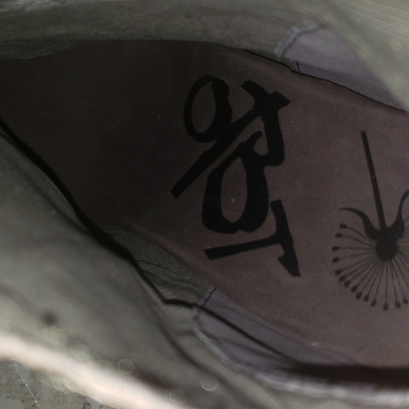 ⭐NIB OTBT Robertson Desert Boots - Picture 5 of 9